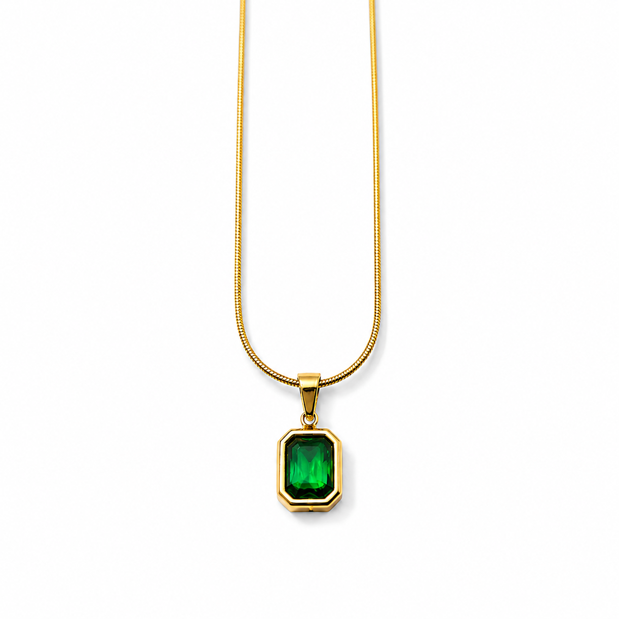 Gold necklace with emerald green pendant, anti-tarnish luxury jewelry for women