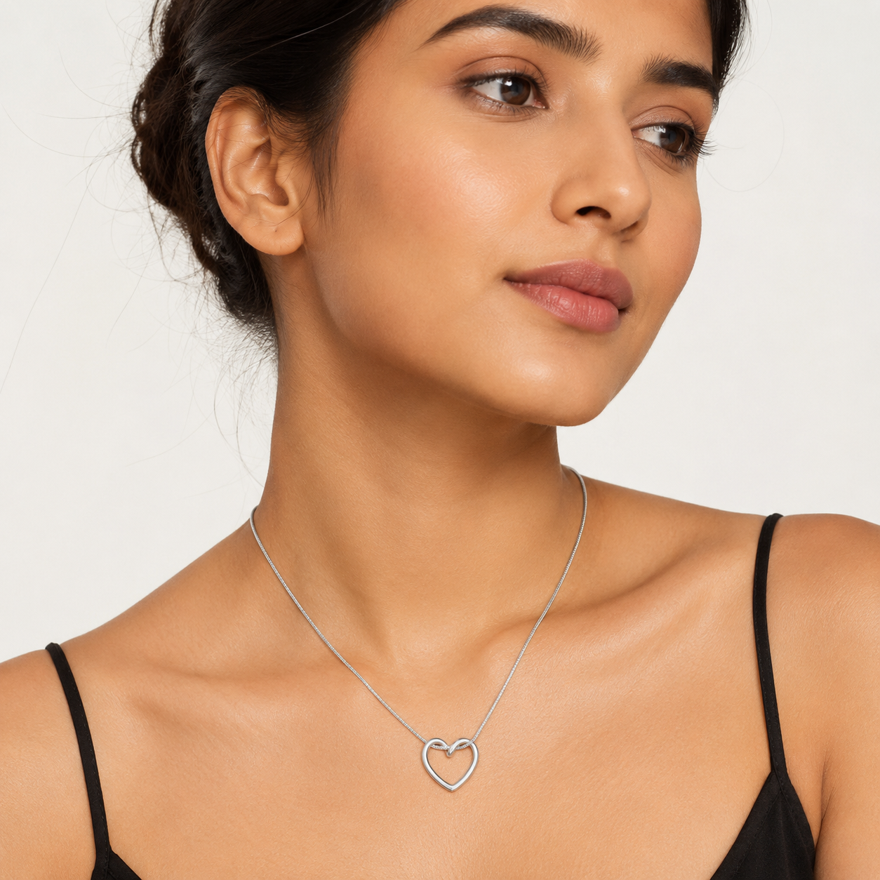 Elegant silver heart necklace for women, anti-tarnish everyday luxury jewelry