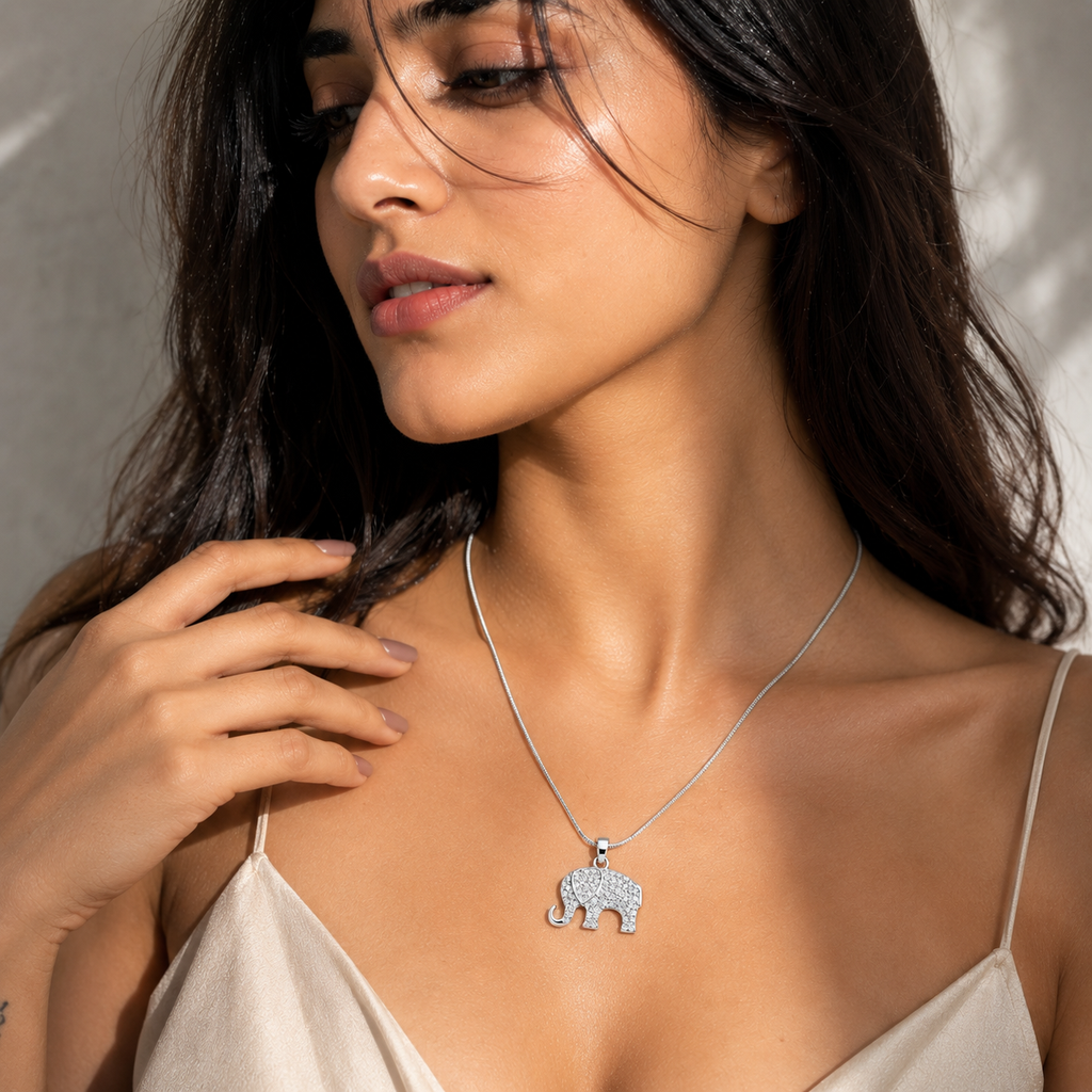 Crystal Rhinestone Elephant Pendant Necklace – Silver Lucky Charm Snake Chain