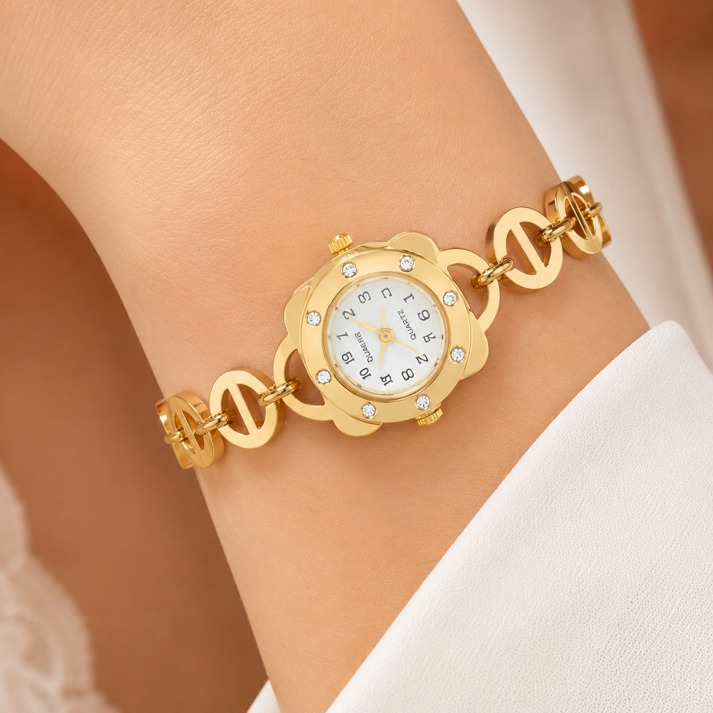 Women's Gold-Tone Bracelet Watch | Crystal Bezel, Mariner Chain Strap