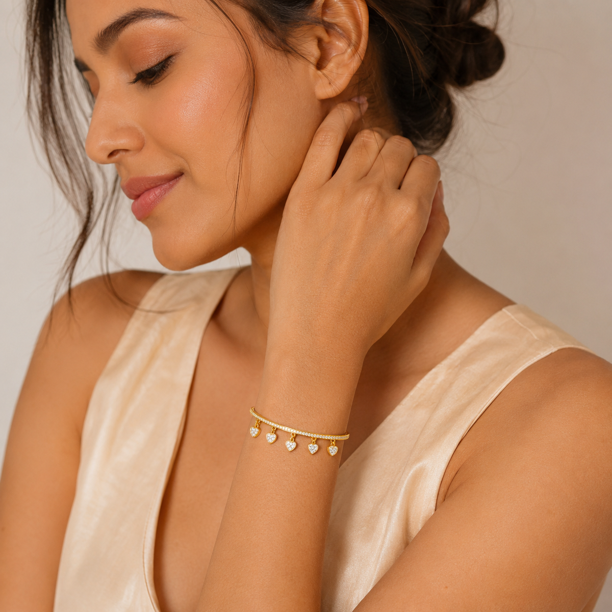 Heart Charm Gold Bracelet