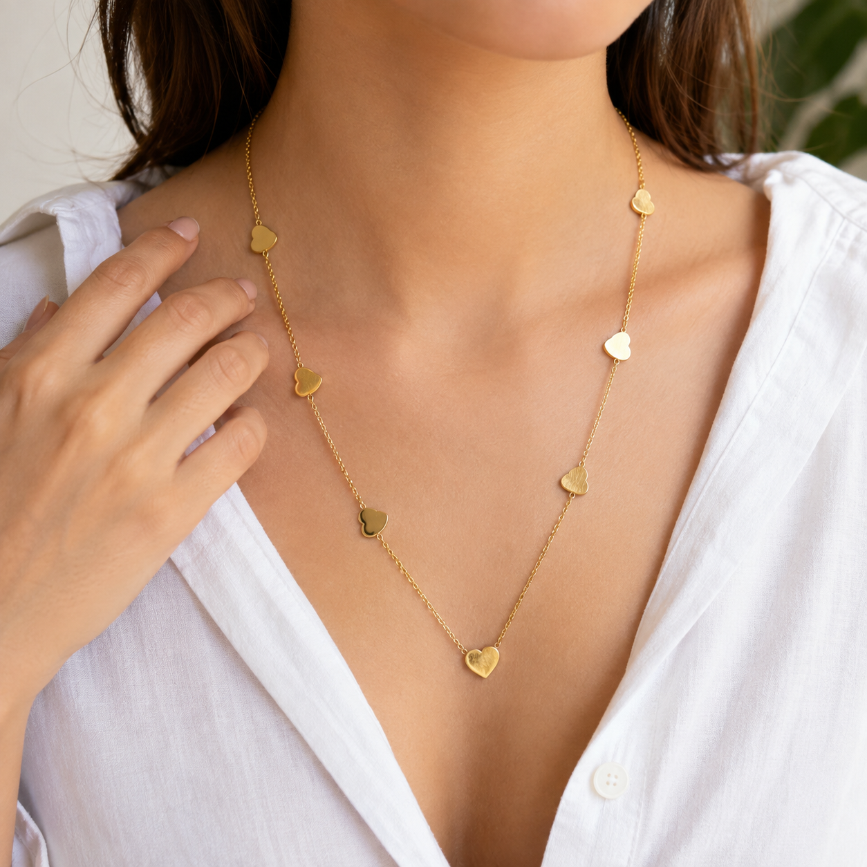 Dainty Heart Link Gold Necklace