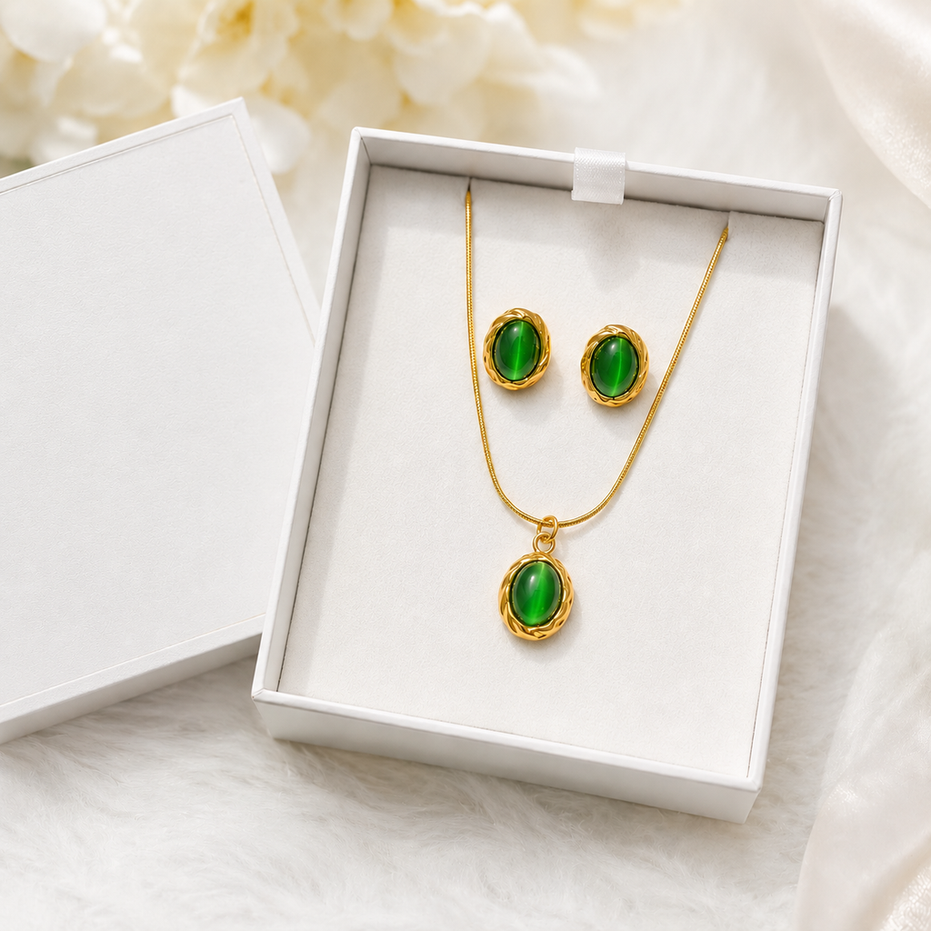 Emerald Green Cat Eye Pendant Necklace & Matching Earrings Set – 18K Gold Plated | Anti-Tarnish Jewellery
