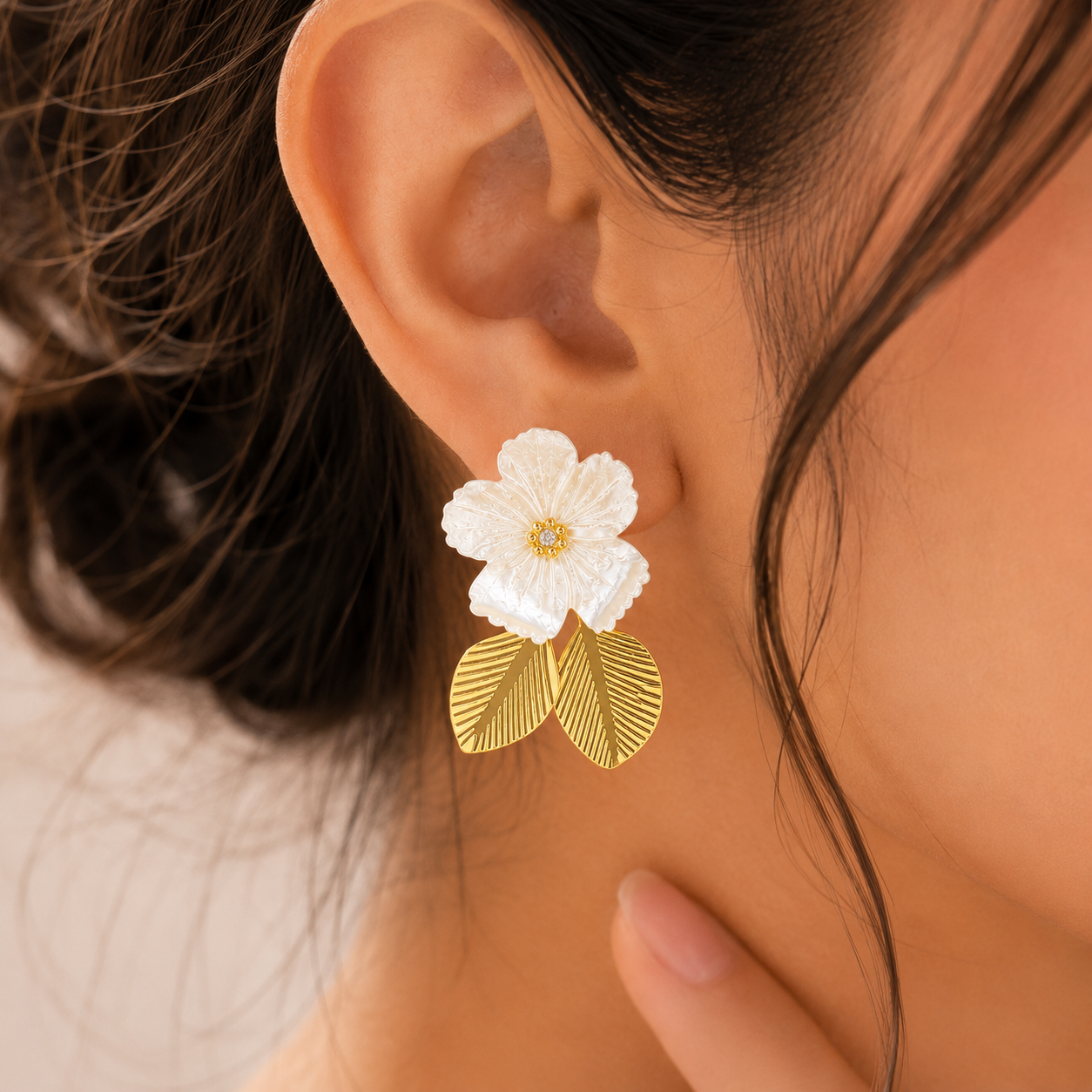 18K Gold Plated Mother of Pearl Floral Drop Earrings | Anti-Tarnish