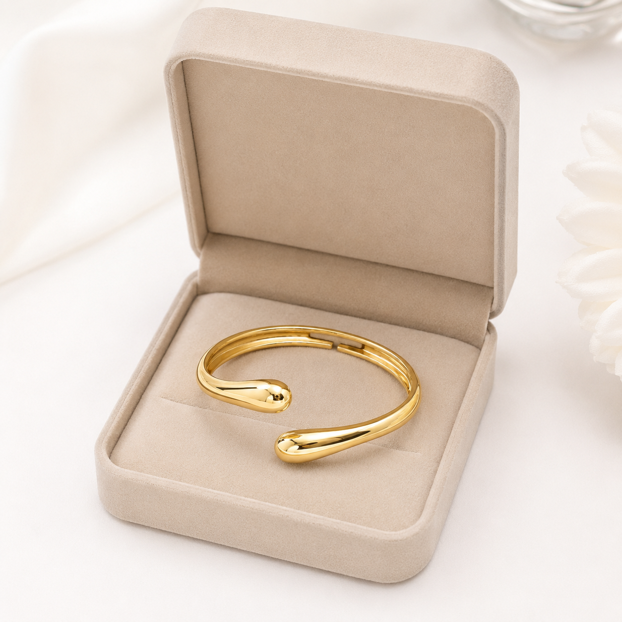 18K Gold Plated Minimalist Open Cuff Bangle | Premium Anti-Tarnish Bracelet for Women