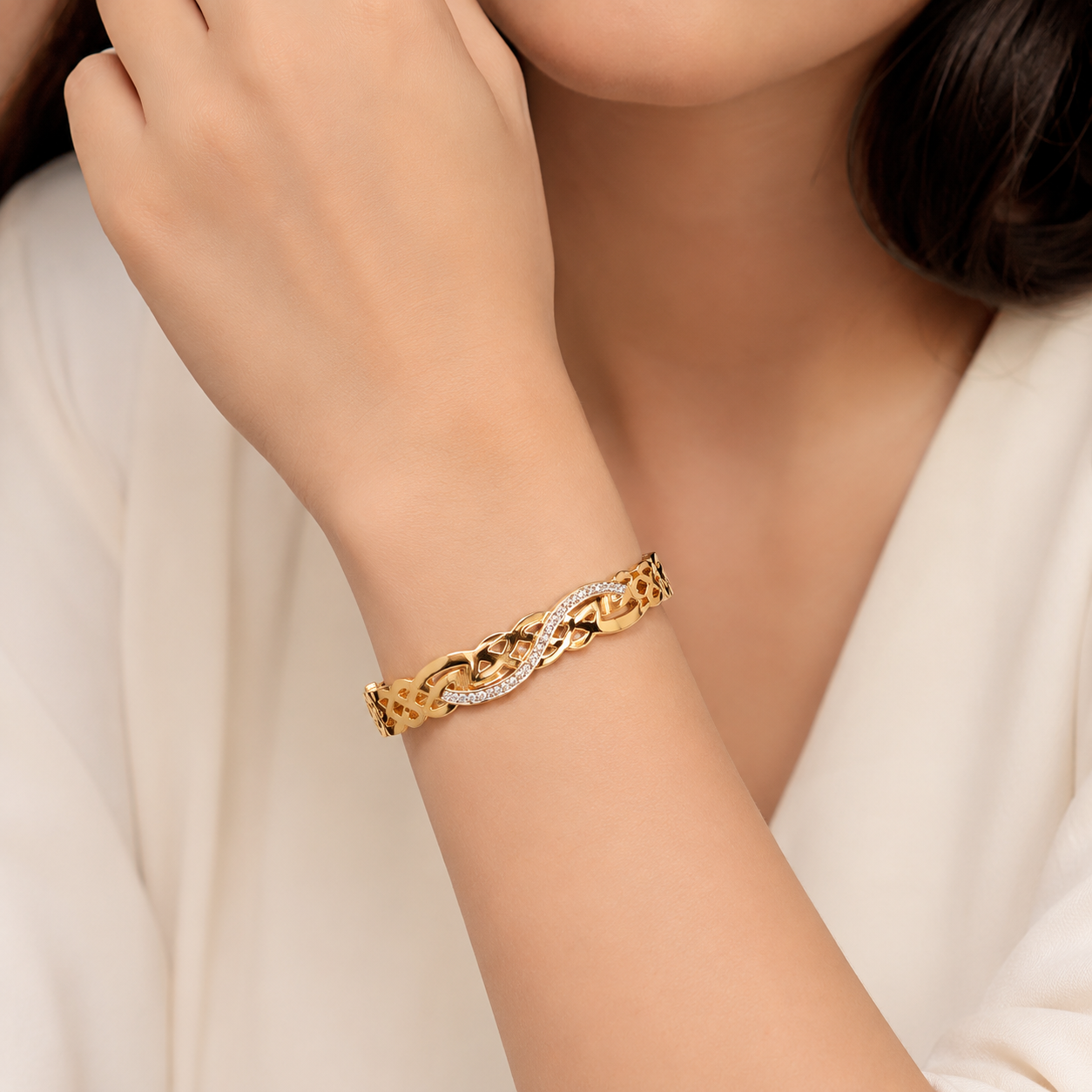 18K Gold Plated Infinity Crystal Bangle | Premium Anti-Tarnish Bracelet for Women