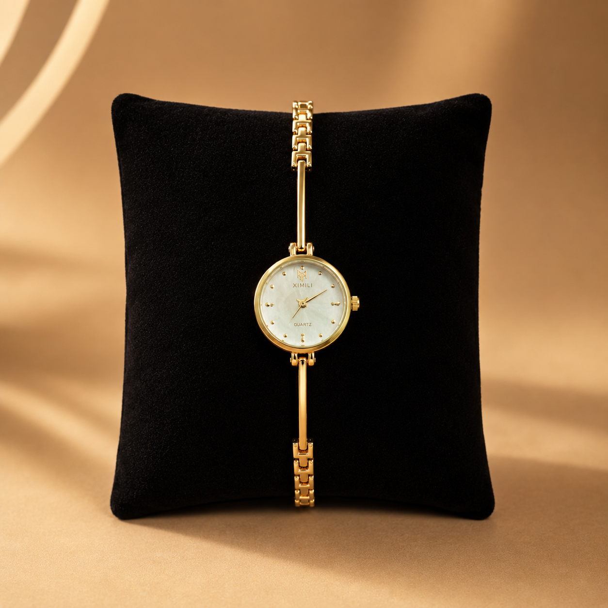 Luxury Gold Bracelet Watch for Women | Elegant Quartz Analog Wrist Watch