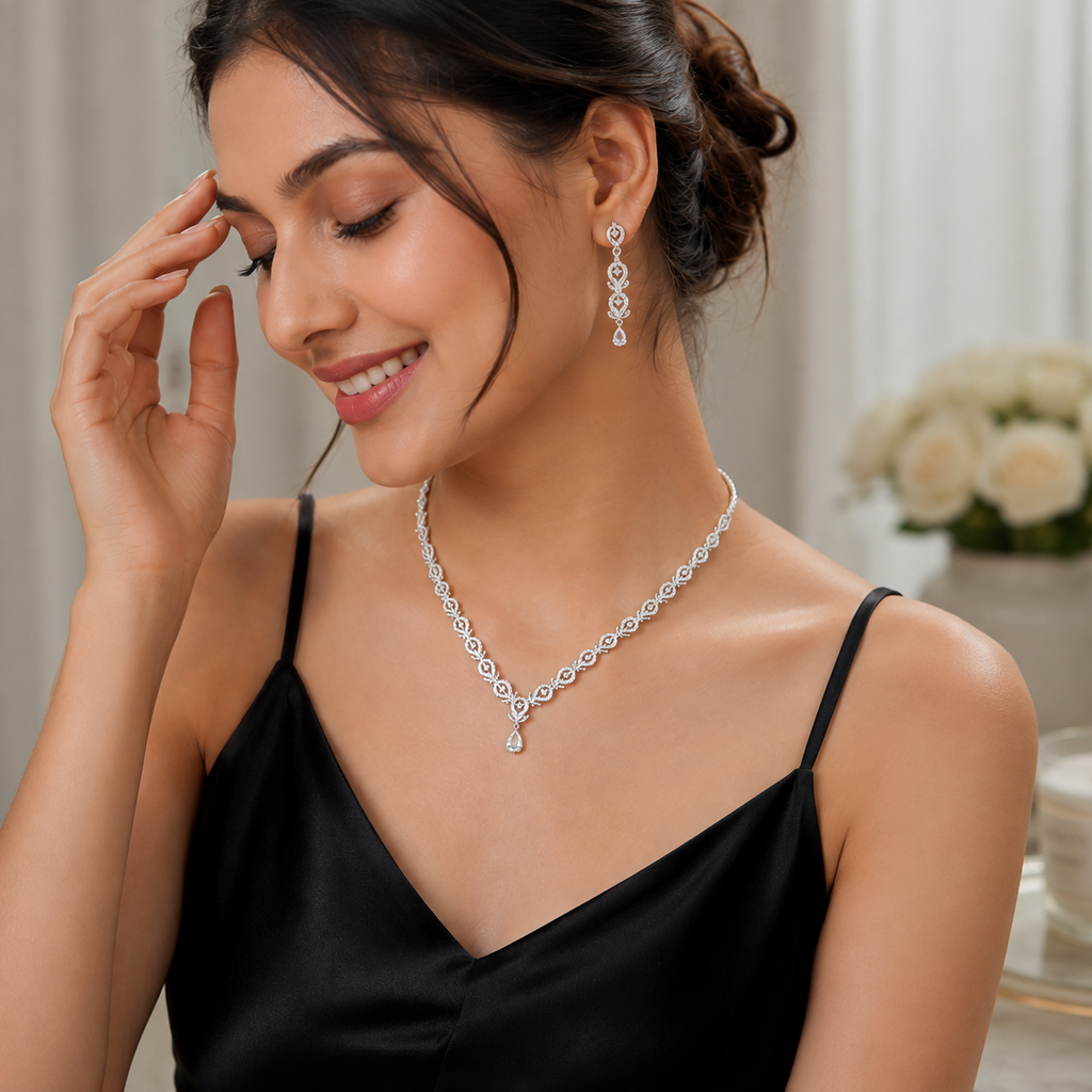 Elegant Silver Filigree Jewelry Set for Women