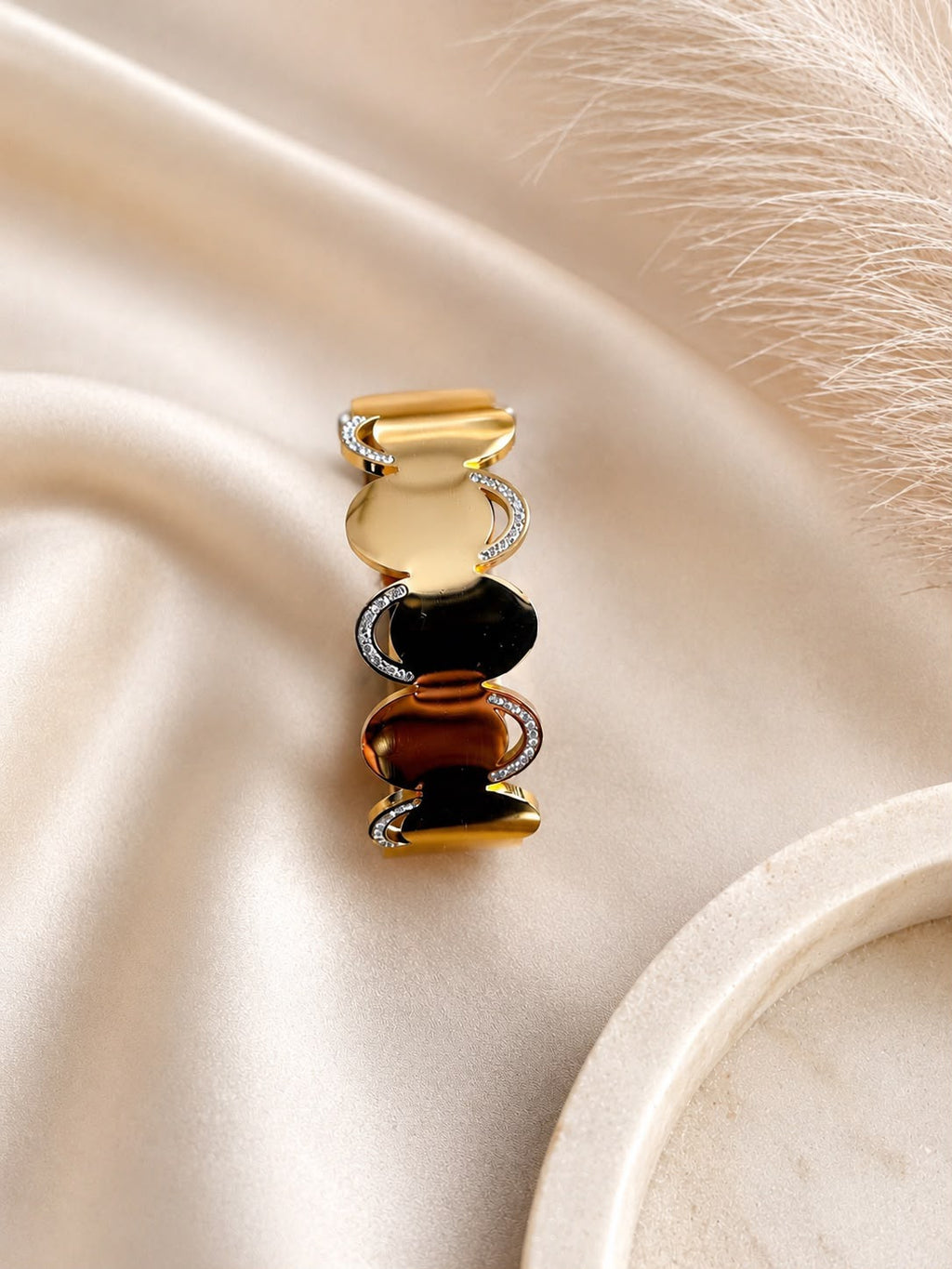 18K Gold Plated Geometric Crystal Bracelet | Premium Anti-Tarnish Bracelet for Women